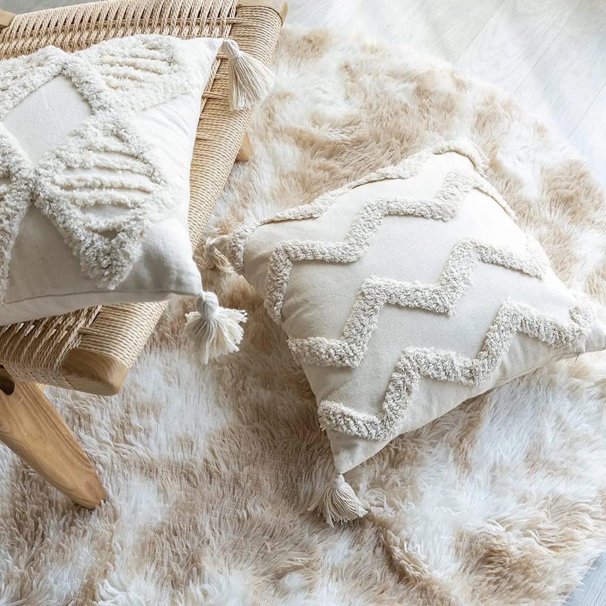 Cotton Tufted Cushion Cover – Decorative Tassel Pillowcase for Home Decor