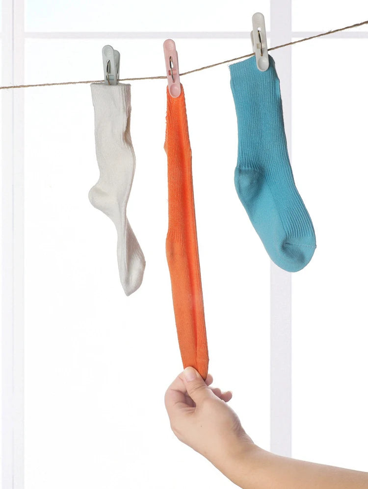Plastic Clothes Pins – Heavy Duty Laundry Clips for Drying Towels and Socks