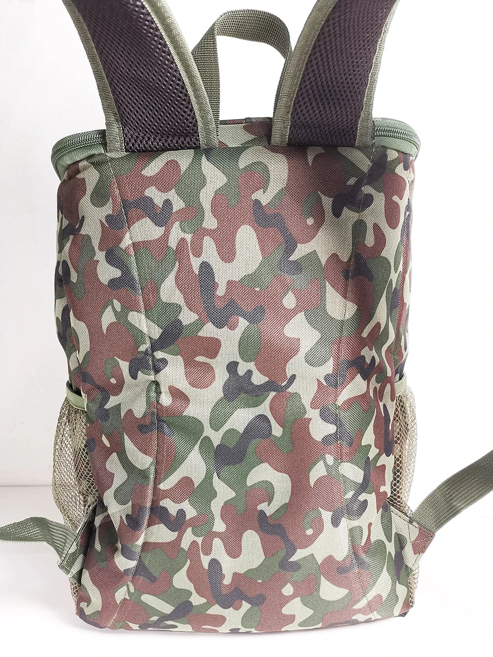 Insulated Cooler Backpack – 20L Leakproof Bag for Picnic Camping and Travel