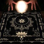 Snake Floral Tarot Tablecloth – Astrology Altar Decor for Divination Rituals