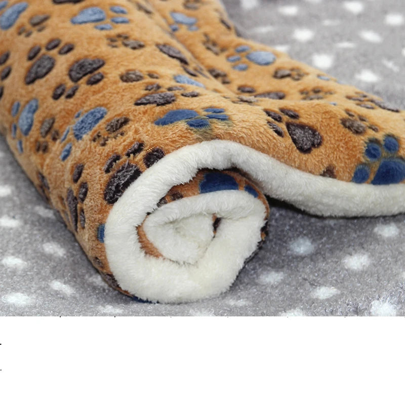 Flannel Dog Bed – Thickened Sleeping Mat for Small to Large Dogs and Cats