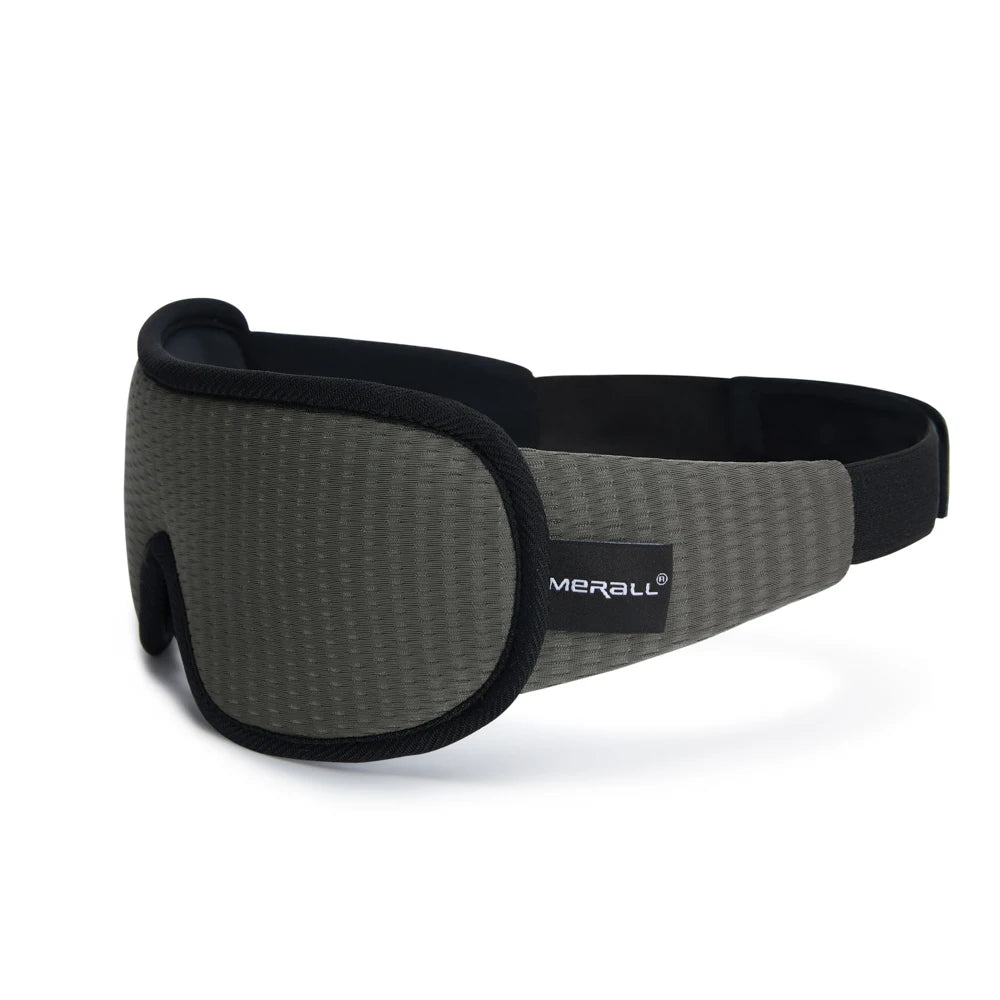 Soft 3D Contoured Eye Mask – Breathable Light Blocking for Travel Sleeping