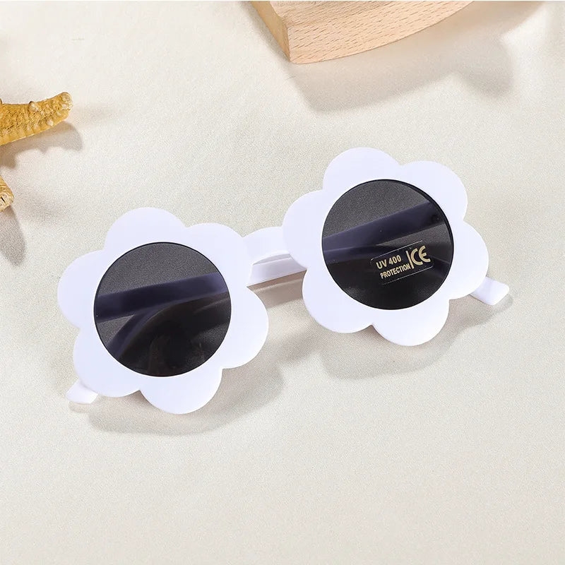 Cute Sunflower Kids Sunglasses – UV400 Round Eyewear for Toddlers and Children