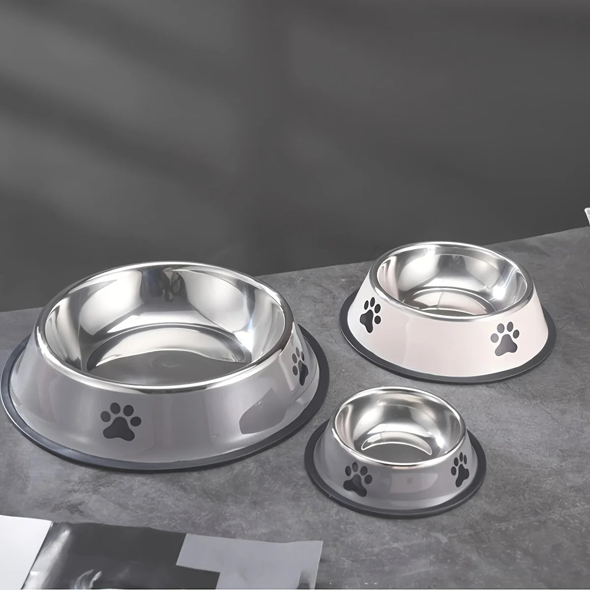 Stainless Steel Pet Bowl – Durable Anti-fall Food Bowl for Dogs and Cats