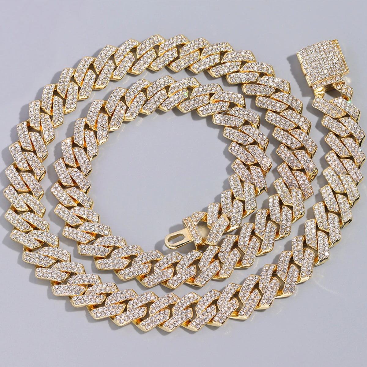 Iced Out Cuban Link Chain – AAA Rhinestone Men's Necklace for Hip Hop Jewelry