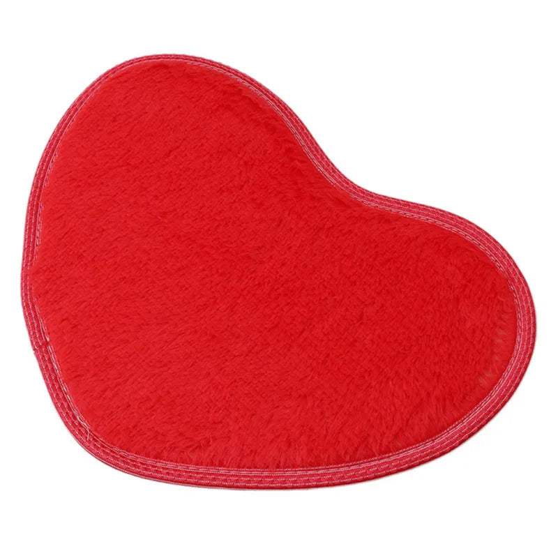 Heart Shaped Plush Carpet – Thickened Bedroom Rug for Home Decor