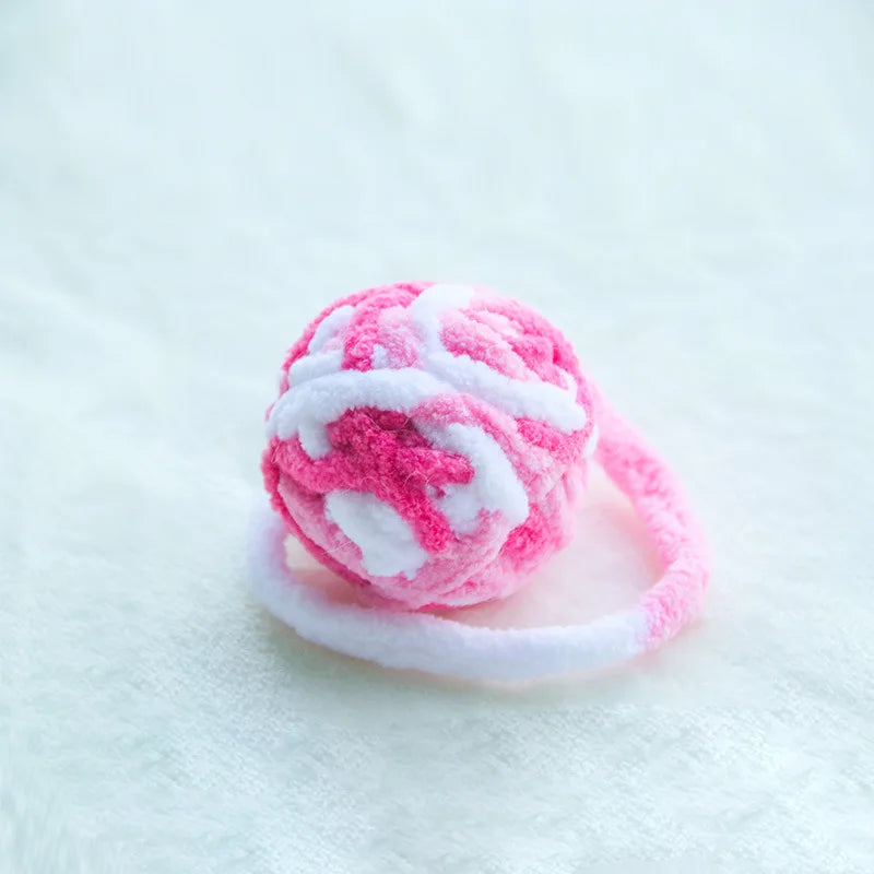 Interactive Yarn Ball Cat Toys – Colorful Bell Chasing Games for Kittens