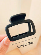 Square Hair Claw Clips – Lightweight Matte Barrettes for Elegant Styling
